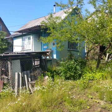Дача в Браїлові біля річки