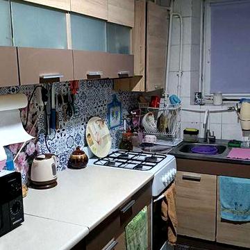 Продам добротную половину  дома в центре Чугуева