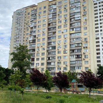Володимира Івасюка просп. (Героїв Сталінграду), 53