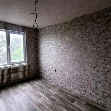 Продам 4-к.кв, ул.Амосова,дом1, за с/м Класс