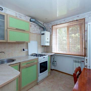 Продаж 4-кімнатної квартири в Дніпровському районі