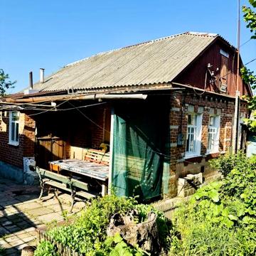 Продам житловий будинок в місті Люботин