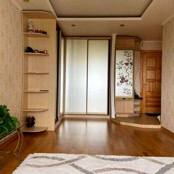 Оренда 1-к, Солом‘янський район, метро Шулявська, вул. А. Мельника 14б