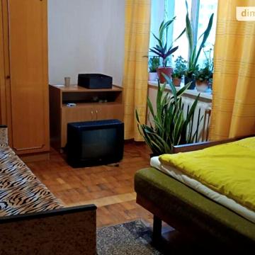 Довгострокова оренда 2к Квартира Антонова Олега вулиця