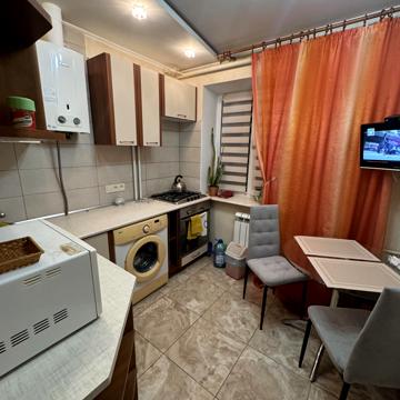 Науки просп. (), 63