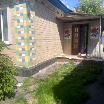 Затишний будинок