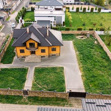 Продаж будинку в с. Струмівка