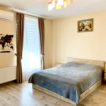 Продаж 2 кім. квартири з ремонтом, м. Винники (вул. Кільцева,12)