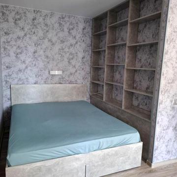 Донецьке шосе, 12