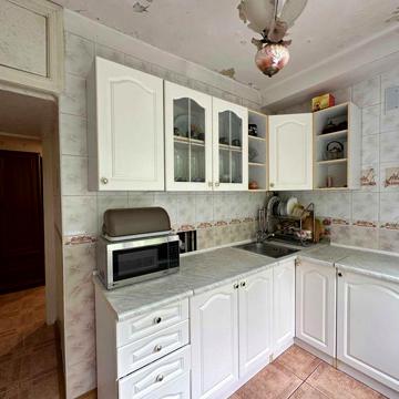 Вул. Салютна 29а, оренда 2к квартири, Метро Нивки,Сирець