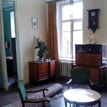 Продам 3-комн квартиру в районе Чкалова ул.