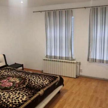 Продам 2-комн квартиру в районе Боброва ул.