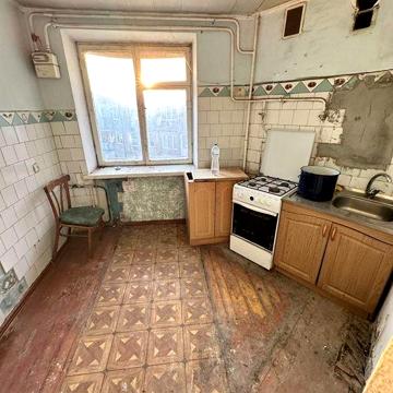 р Продається 3-кімнатна квартира в Квасилові