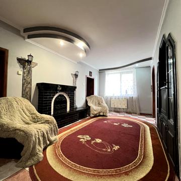 Марії Заньковецької вул., 111