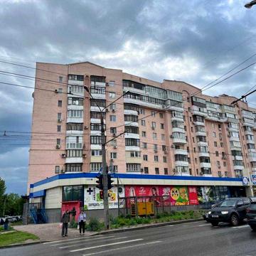 Сдам 3-х ком кв рядом с метро Х.Гора