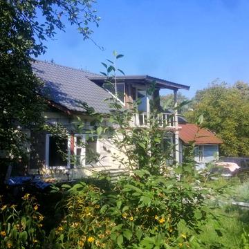 Дом коттедж  в Киеве начало житомирской трассы "поворот на Ча