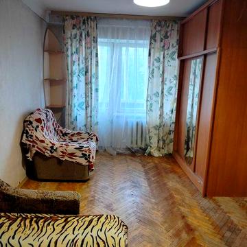 Оренда однокімнатної квартири (соцмістечко) недалеко від метро Дарниця