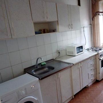 Здаю однокімнатну квартиру.