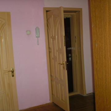 Гарматна вул., 18