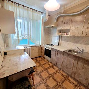 Оренда 1к.квартири, Космічна 4, метро Дарниця, 10000 грн.