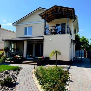 Продаж 3к Дім Юності вулиця