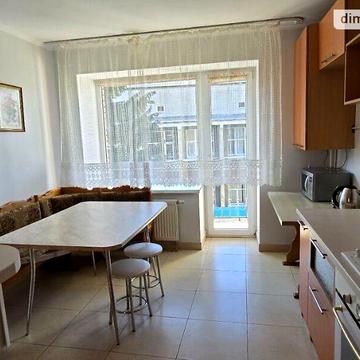 Продаж 3к Квартира Шпитальна вулиця