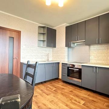 Оренда 1-к.кв, 50 м.кв Ясинуватський пров. 11 Голосіївський Деміївка