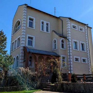 Маєтокдля великої родини