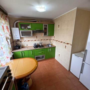 Продаж 2к Квартира Олександри Бурбело (Писарєва) вулиця