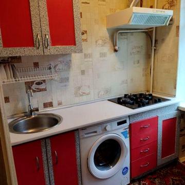 Срочно ! Продажа 1 я кв Олексия Тихого 55/13