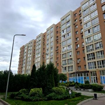 Сдам современную квартиру пр. Героев Небесной Сотни  26/16
