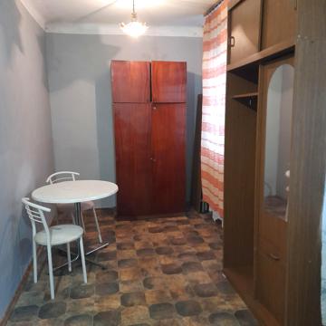 Академіка Вернадського бульв., 63