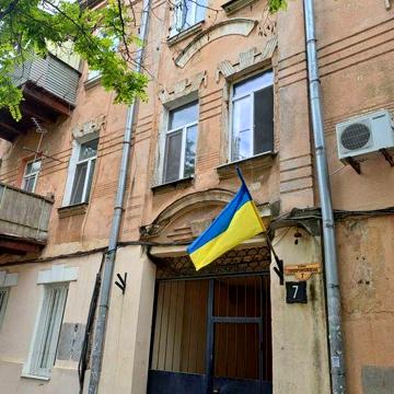 Продам 4-кімнатну квартиру історичний центр вул. Старопортофранківська