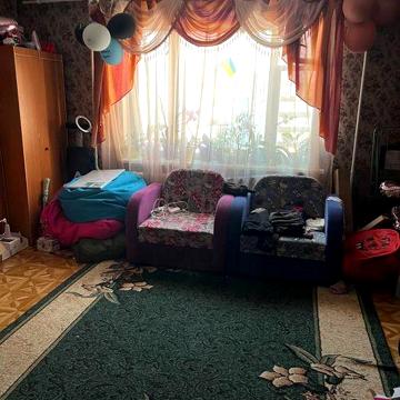Продам  трикімнатну квартиру
