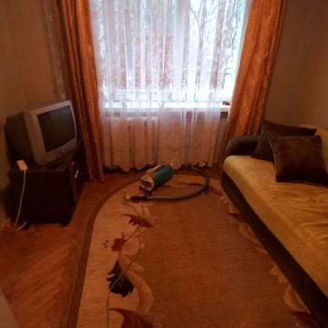 Володимира Великого вул., 30
