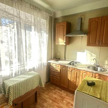Продам квартиру Русанівка Шамо 3
