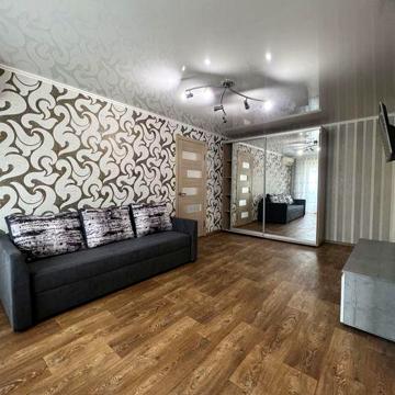 Продажа 2х ком кв, на 98 квартале ( ул Ярослава Мудрого)