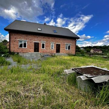 Продаж Будинок с. Оброшине вул. Козацька +земельна ділянка ОЖБ 4,5 сот
