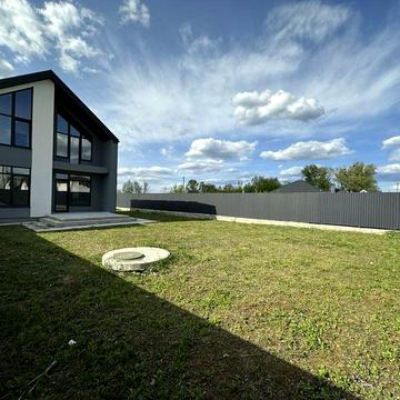 Якісний дуплекс в скандинавському стилі на 5 сотках землі Білогородка