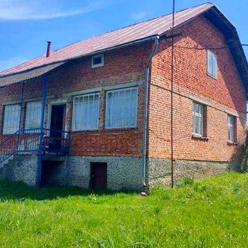 Продам будинок в селі Нижні гаї