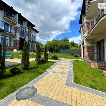 Довгострокова оренда 1к Квартира Висока (Петрова) вулиця