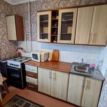 Здам 1о кімн квартира р-н Північний