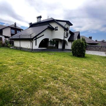 Продам суперовий будинок на Щасливому