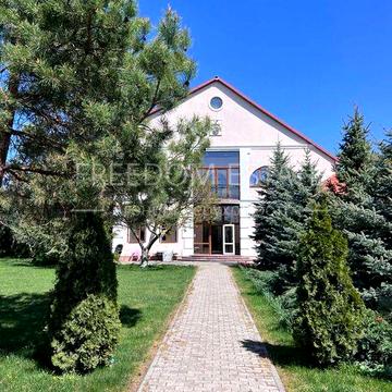 280 тыс.$ Продажа / Красивый дом на ХТЗ / Коттедж в закрытом поселке /