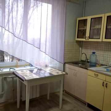 Гвардійців-Широнінців вул., 40