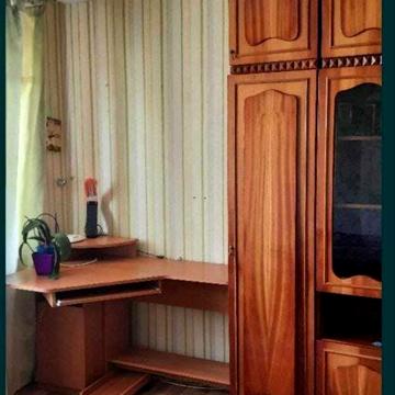 Ньютона вул., 111