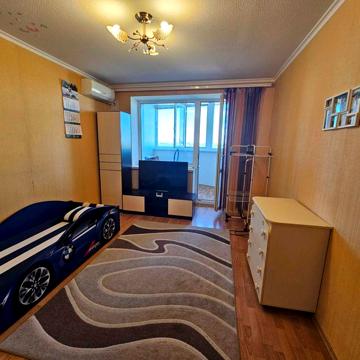 Аренда 1ком Слобожанский проспект / ул Дарницкая 21