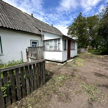 Земельна ділянка с Клітчин , з будинком
