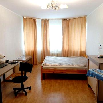 Сдам большую 1-ком квартиру бул. Богдана Хмельницкого ЦЕНТР общ. 50 м2