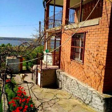 Продам дом-дачу с земельным участком на Хаджибеевском лимане